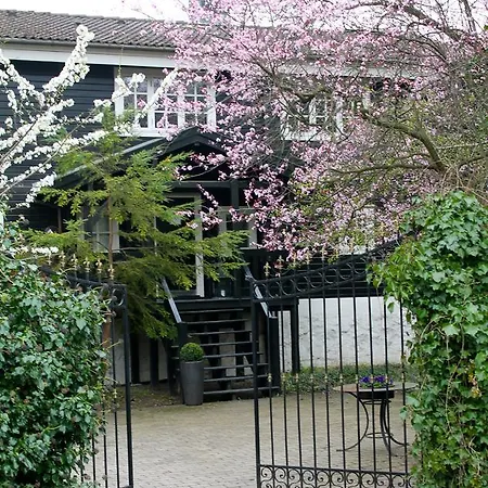 Bed and Breakfast Hotel Kirsten Piil Bed & Breakfast 3*