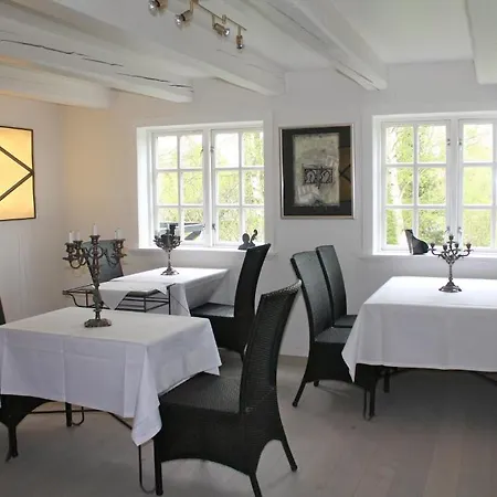 Bed and Breakfast Hotel Kirsten Piil Bed & Breakfast Klampenborg
