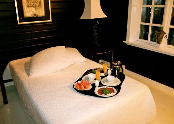 Hotel Kirsten Piil Bed & Breakfast Frühstückspension 3*