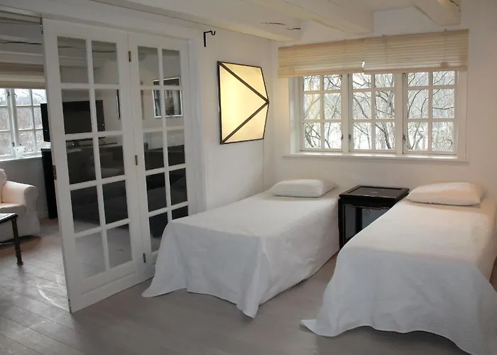 Hotel Kirsten Piil Bed & Breakfast Frühstückspension 3*