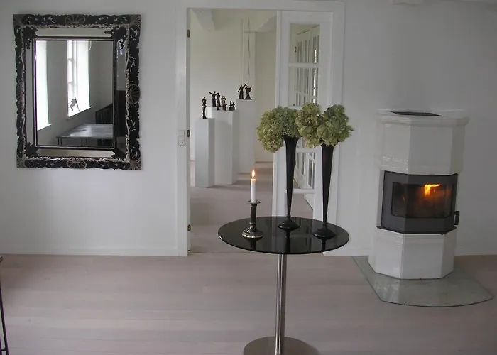 Hotel Kirsten Piil Bed & Breakfast 3* Klampenborg